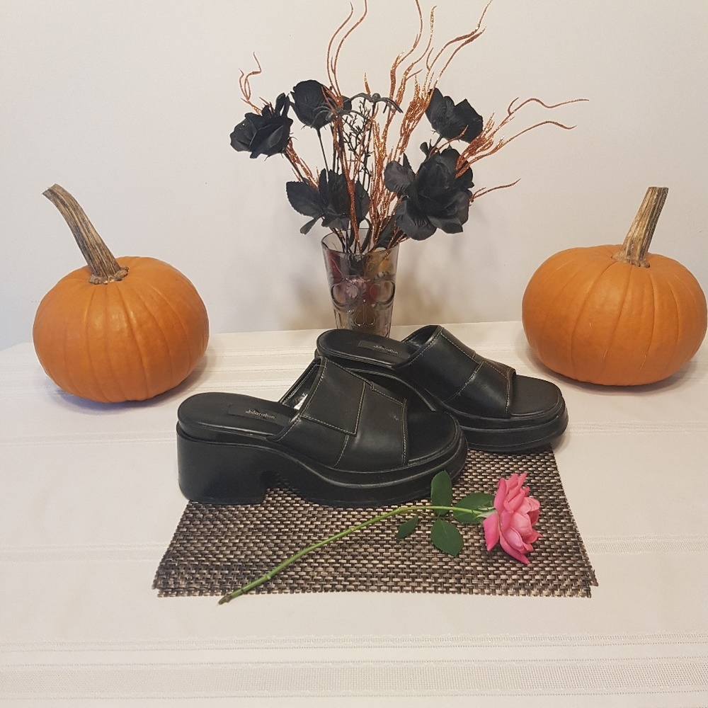 Exhilaration chunky platform slides